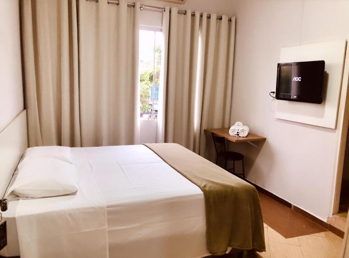 Hotel Belvedere Araras - Facil Acesso Hospital Sao Leopoldo E Faculdades Bagian luar foto