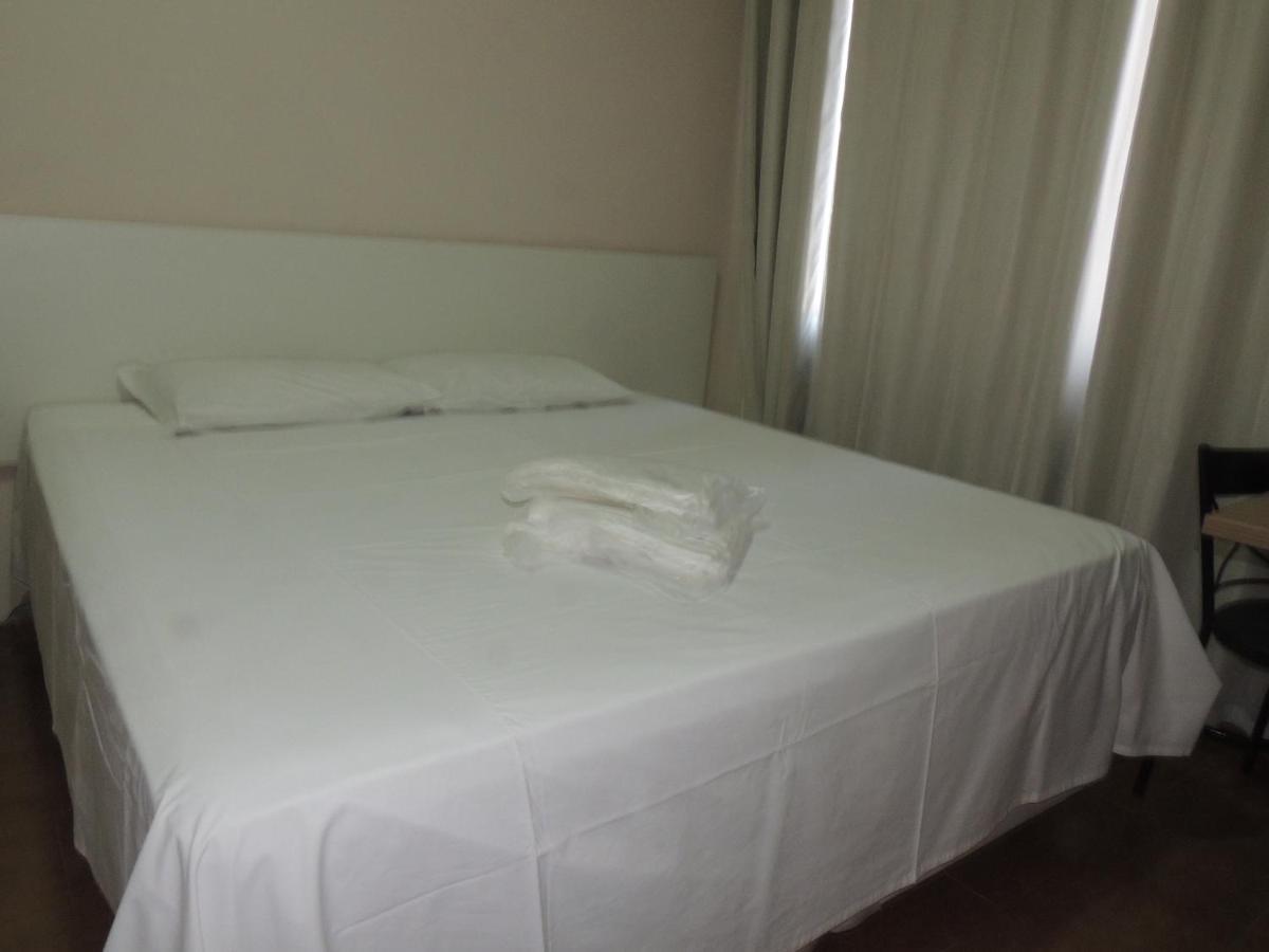 Hotel Belvedere Araras - Facil Acesso Hospital Sao Leopoldo E Faculdades Bagian luar foto